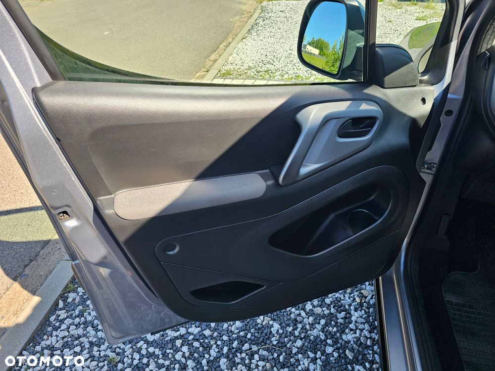 Citroën Berlingo 1.6 BlueHDi XTR - 11