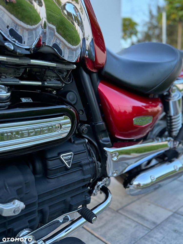 Triumph Rocket - 25