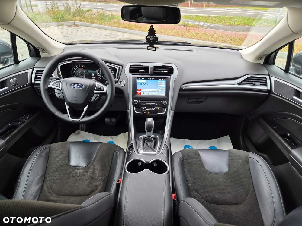 Ford Mondeo - 10