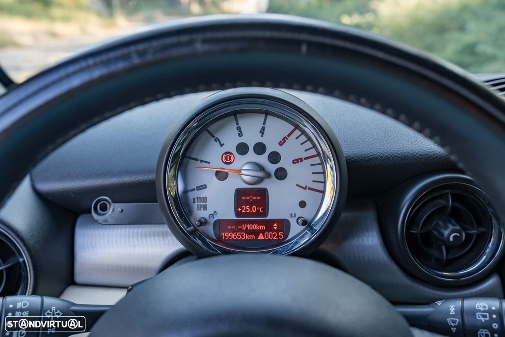 MINI 3 Portas Cooper D - 38