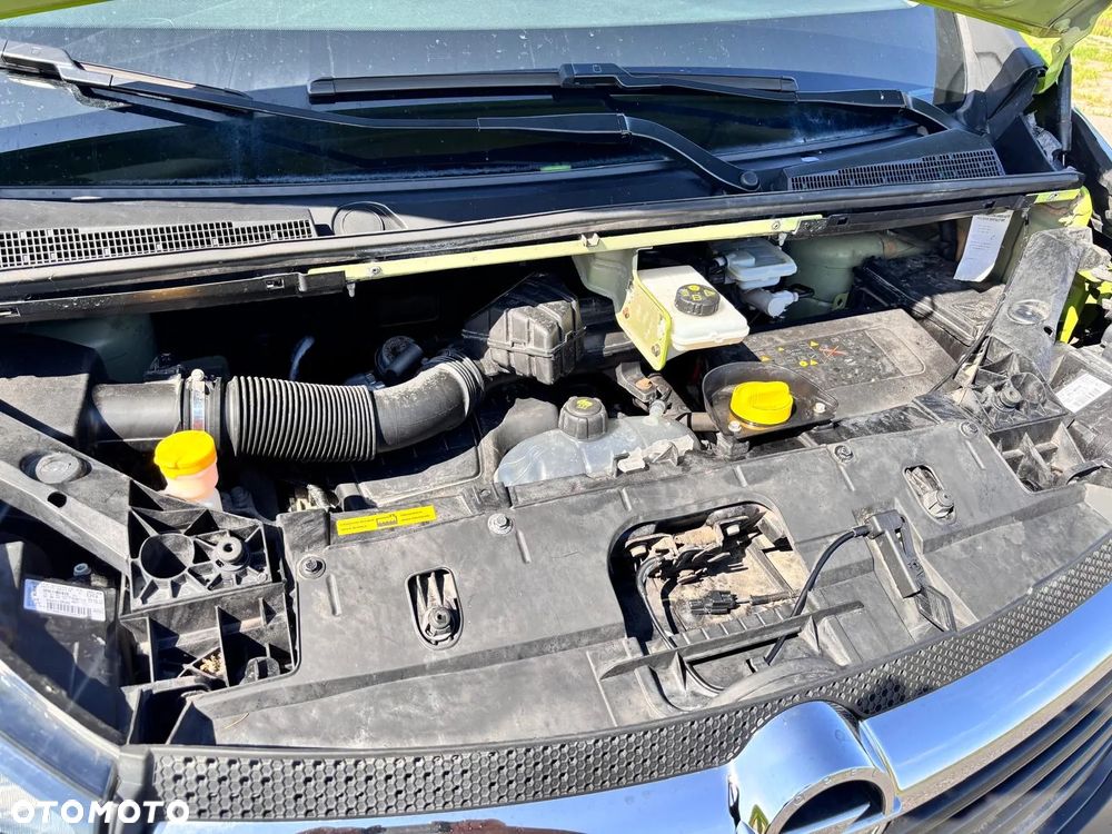 Opel VIVARO - 9