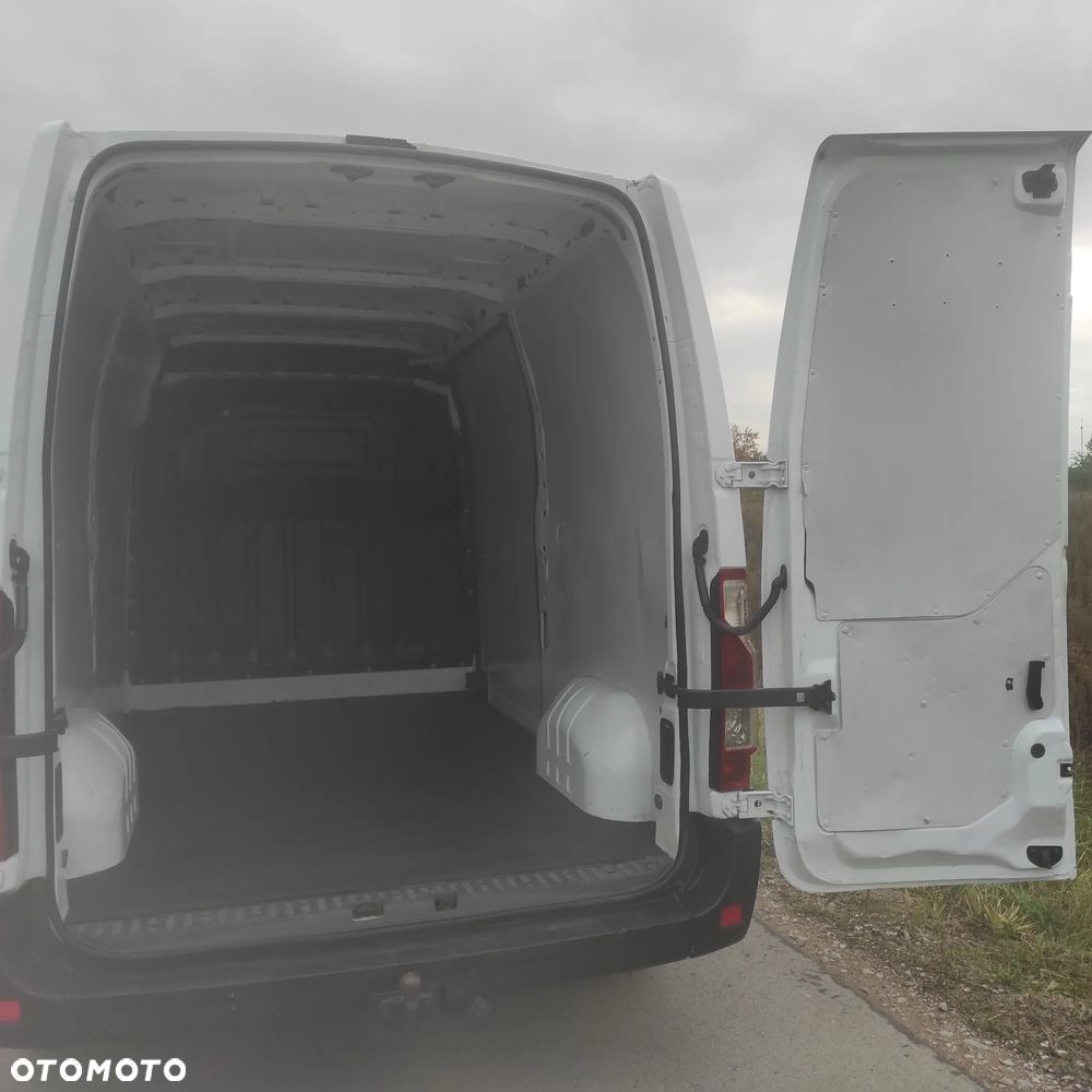 Renault Master - 18