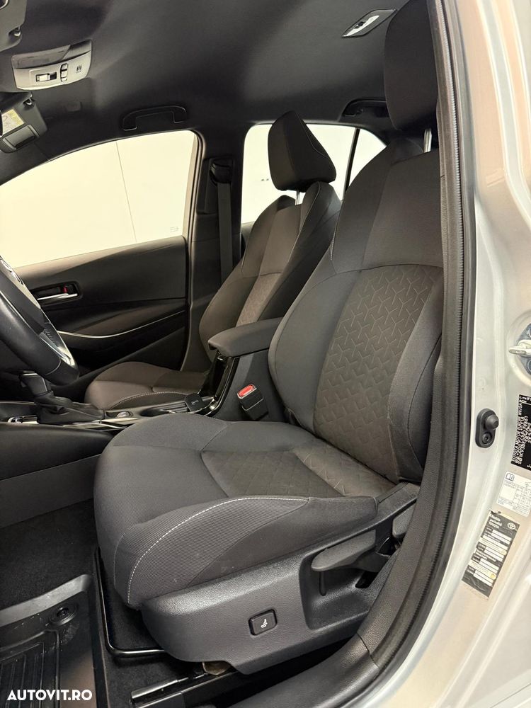 Toyota Corolla 1.8 HSD Dynamic - 14