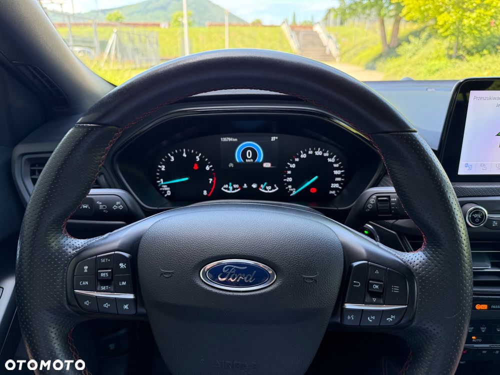 Ford Focus 1.5 EcoBoost STart-Stopp-System ST-LINE - 23