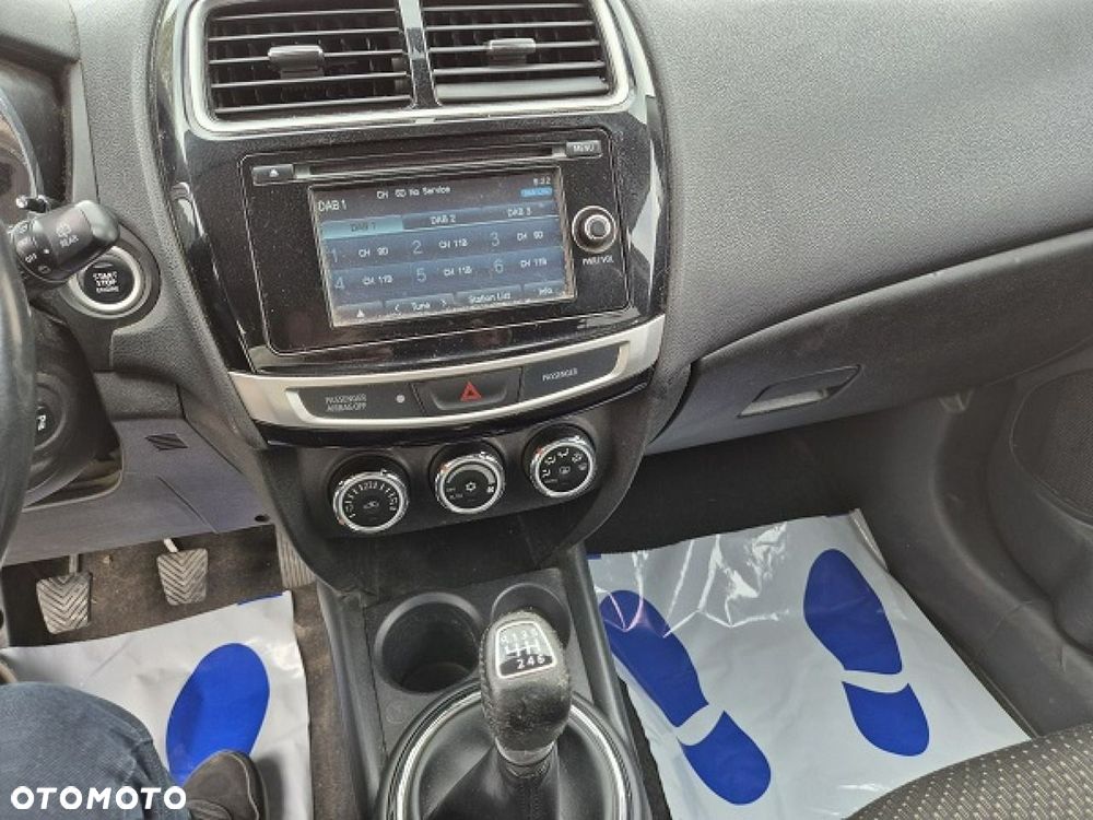 Mitsubishi ASX - 15