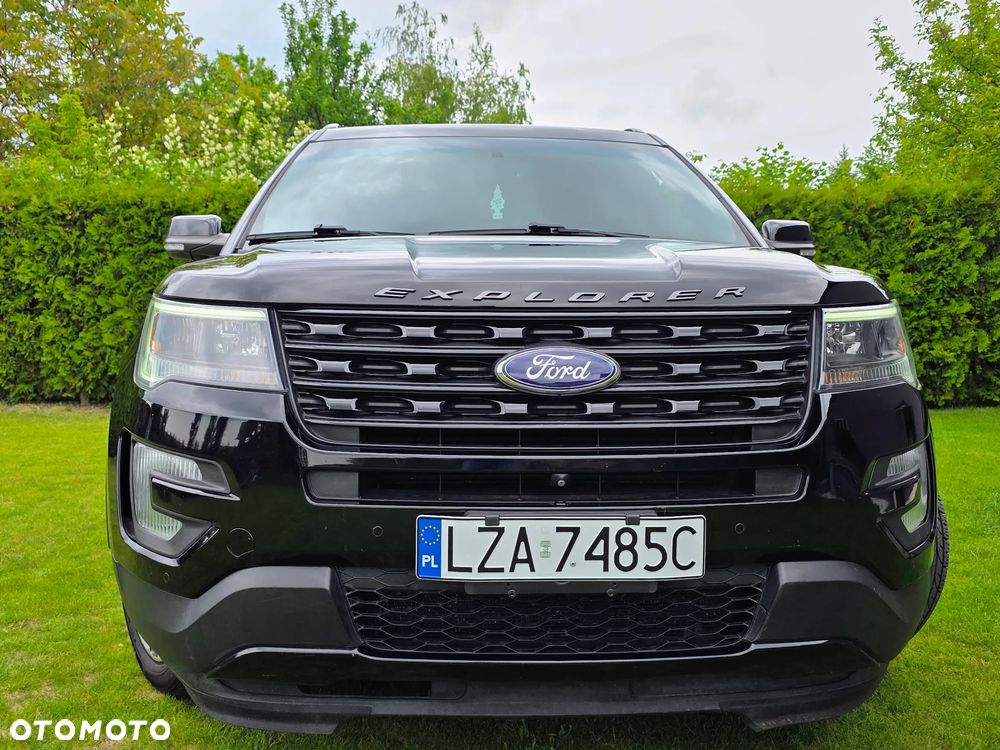 Ford Explorer - 40