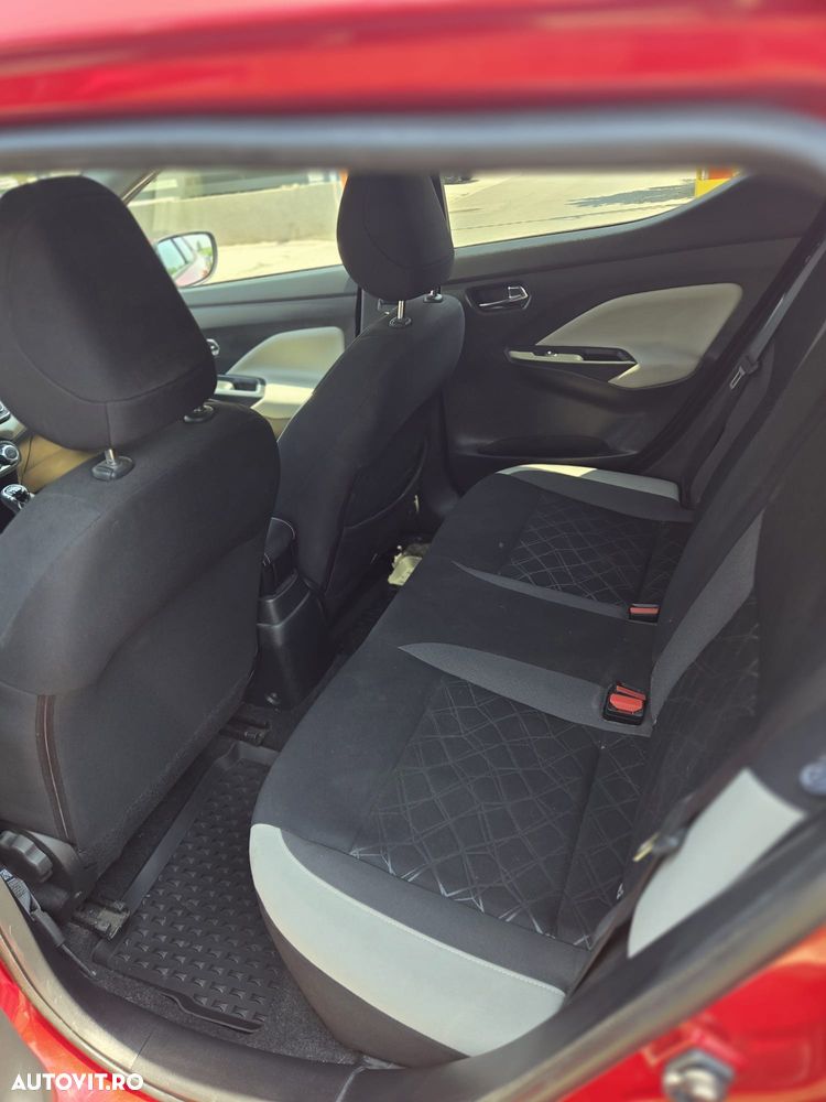 Nissan Micra 1.0L Visia - 5