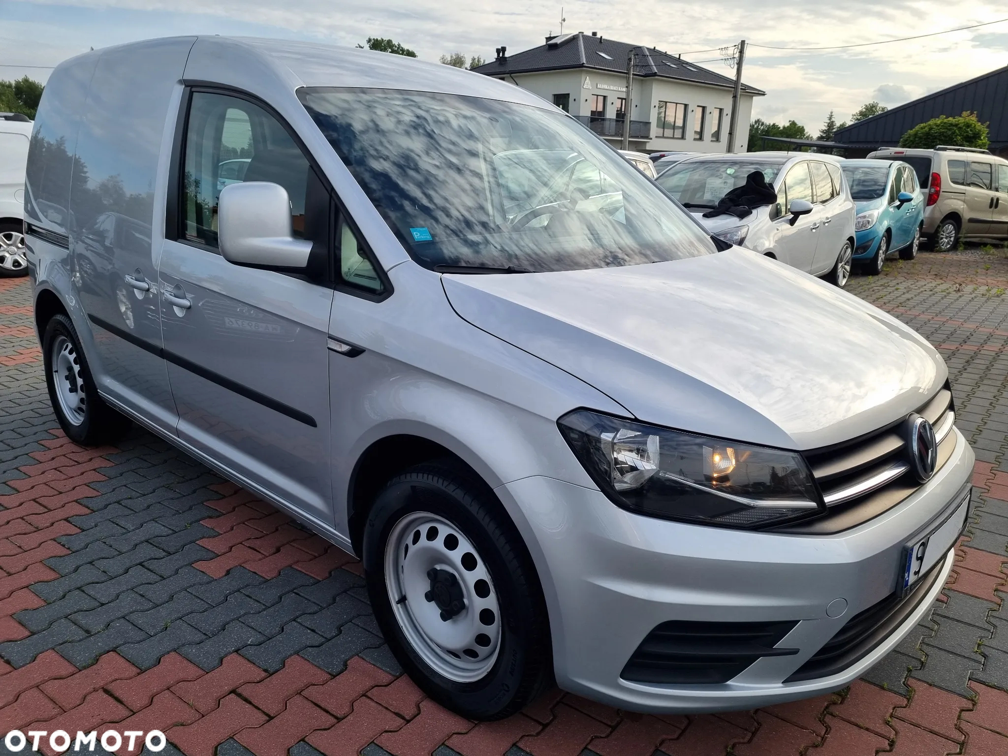 Volkswagen Cadyy - 2