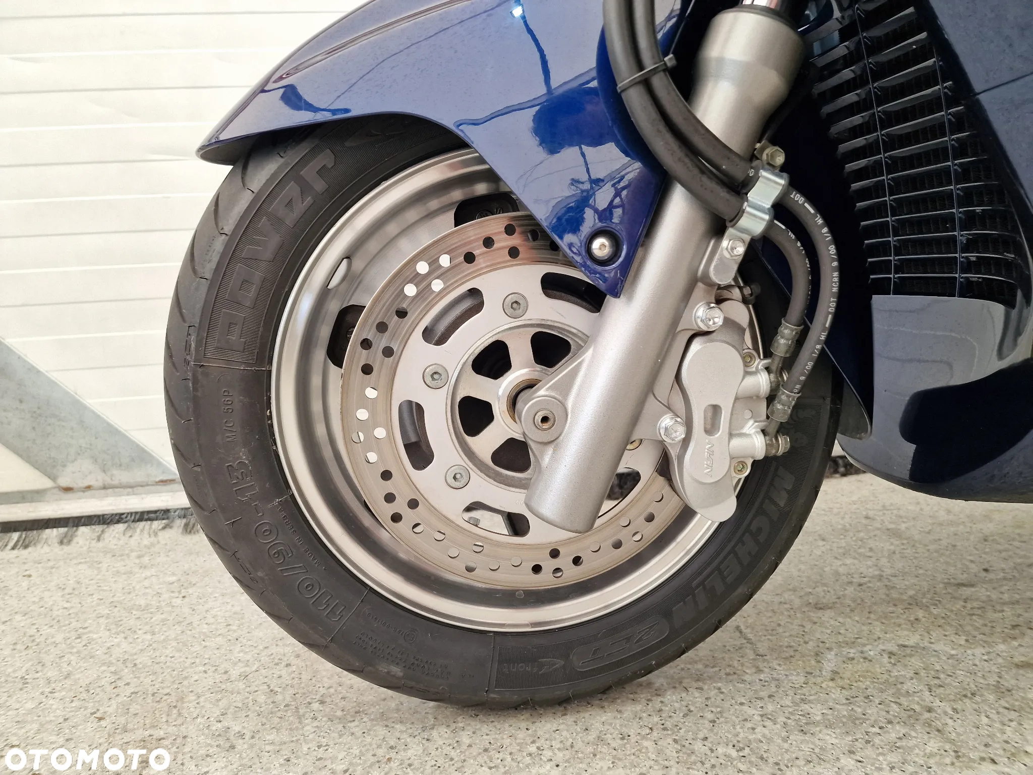 Suzuki Burgman - 15