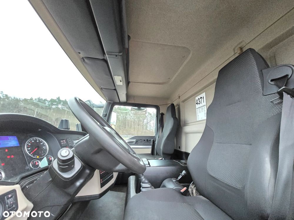 MAN TGL 18.180 * Kontener * Izoterma * Winda * 20 Palet * Manual - 12