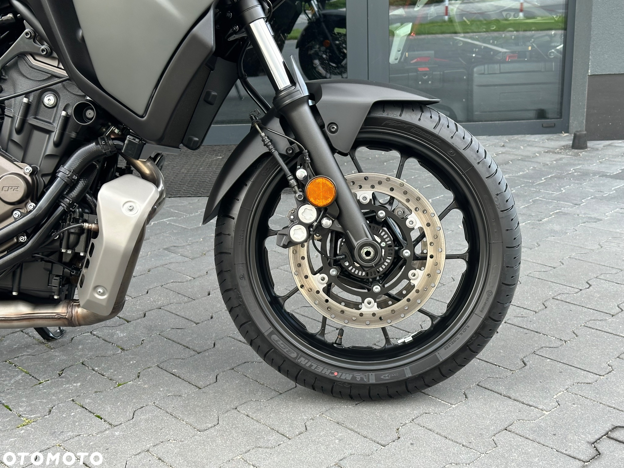 Yamaha Tracer - 9