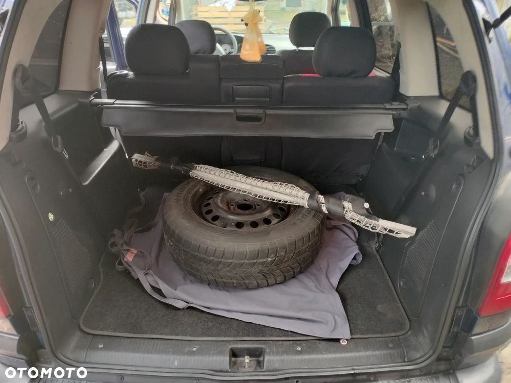 Opel Zafira 1.8 16V Elegance - 14