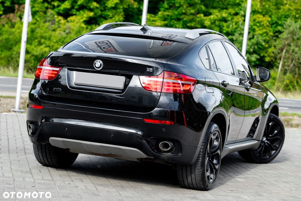 BMW X6 xDrive35i - 12