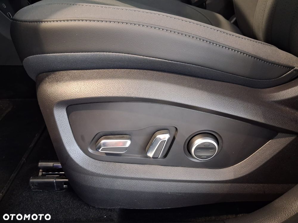 Chery Tiggo 8 1.6 T-GDI Prestige DCT - 8