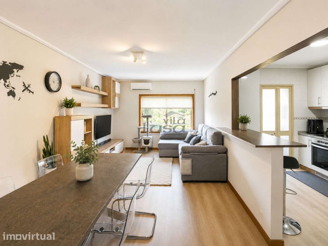 T2 renovado com garagem individual e ar condicionado em Lever  Vila... - Grande imagem: 2/19
