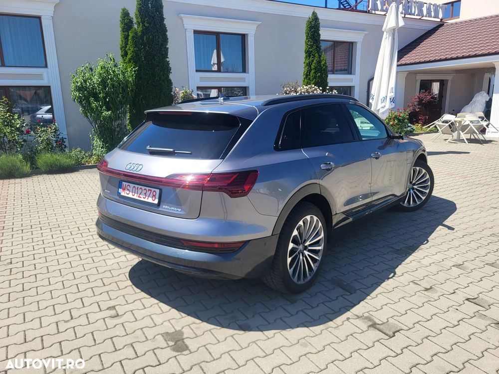 Audi e-tron quattro S - 3