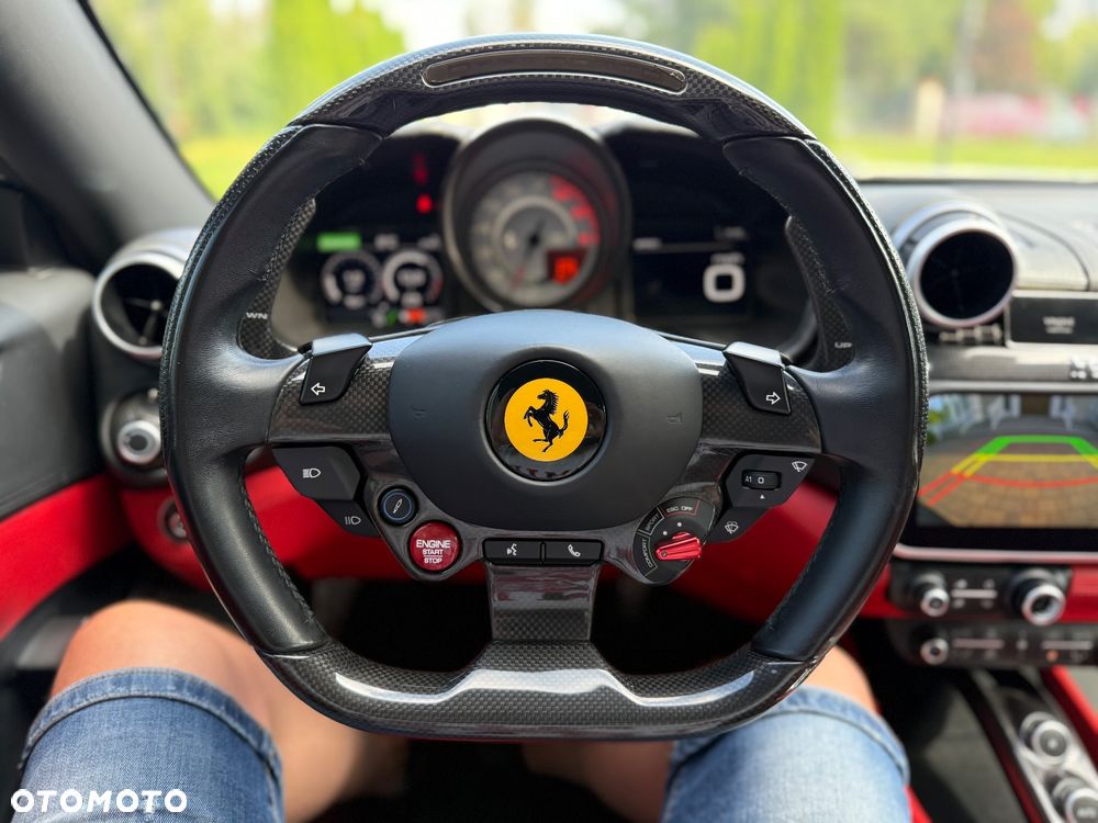 Ferrari Portofino - 30