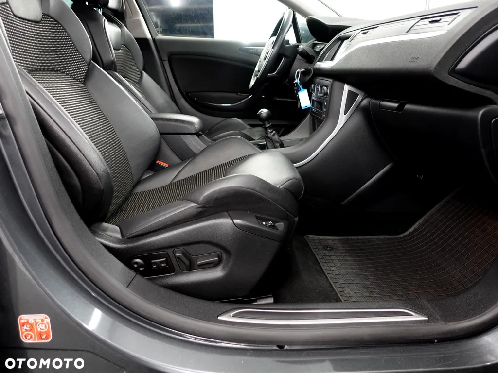 Citroën C5 2.0 HDi Exclusive - 16