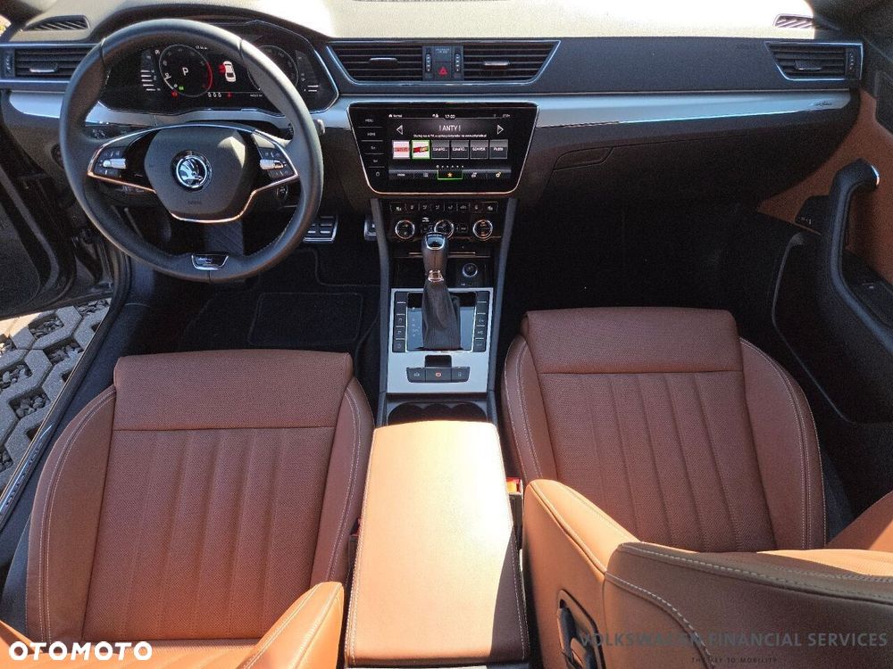Skoda Superb 2.0 TSI L&K DSG - 4