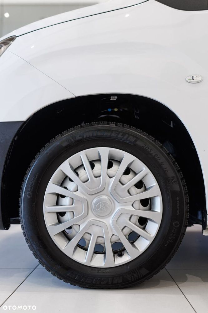 Toyota PROACE CITY - 16