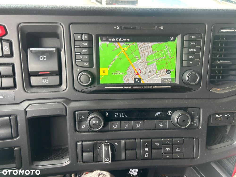 Scania S450 RETARDER / LED / NAWIGACJA / WIRTUALNE ZEGARY / 2 ZBIORNIKI PALIWOWE / LODÓWKA / PRZEBIEG 756 TYS. KM / SCANIA z POLSKIEGO SALONU / 2020 ROK !! - 5