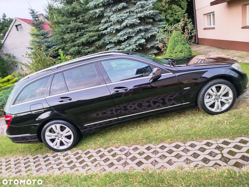 Mercedes-Benz Klasa C 180 T Kompressor Automatik BlueEFFICIENCY Avantgarde - 15