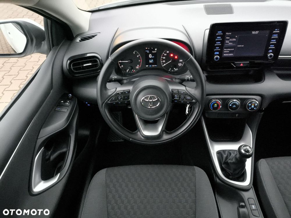 Toyota Yaris 1.0 Comfort - 24