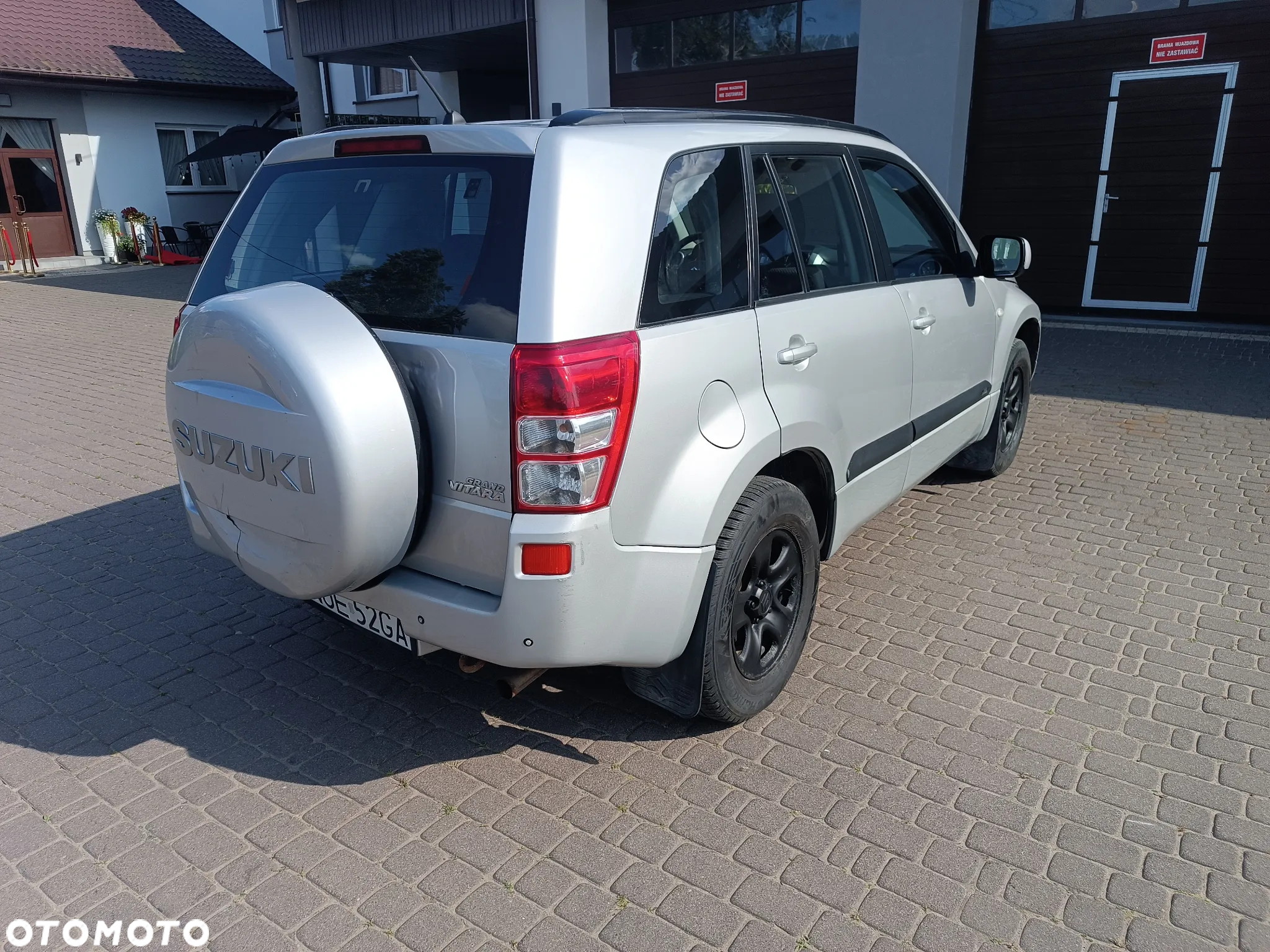 Suzuki Grand Vitara 2.0 - 13