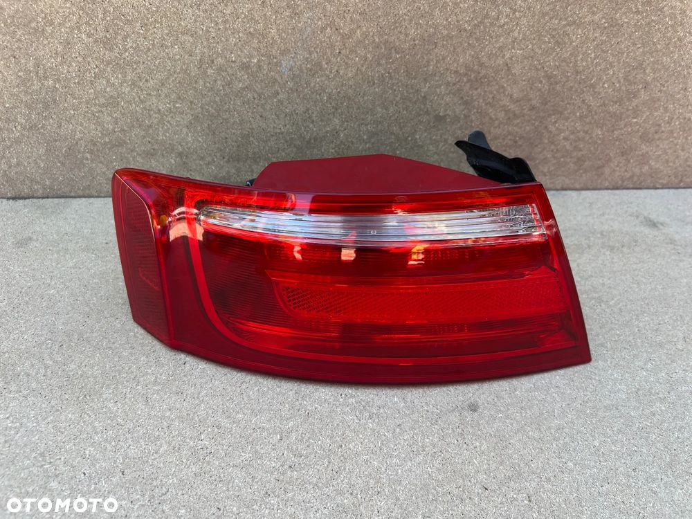 LAMPA TYLNA LEWA AUDI A5 8T 8T0945095 - 2