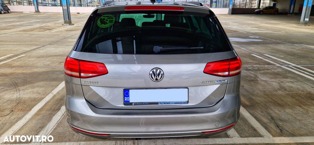 Volkswagen Passat 2.0 TDI DSG Comfortline - 7