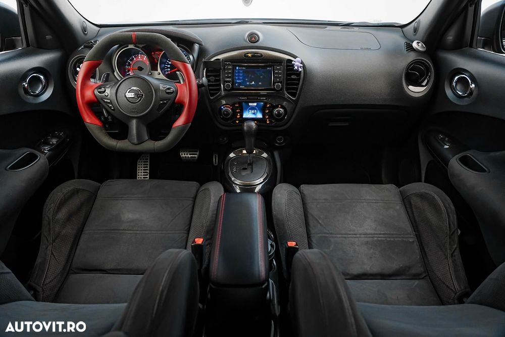 Nissan Juke 1.6L DIG-T X-TRONIC-M8 4X4 Nismo RS - 9