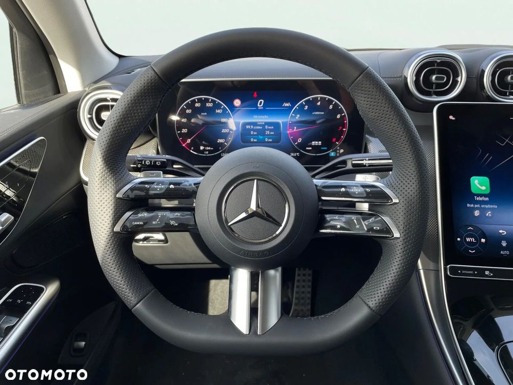 Mercedes-Benz GLC - 21
