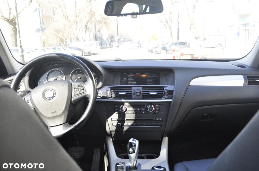 BMW X3 xDrive20i - 10