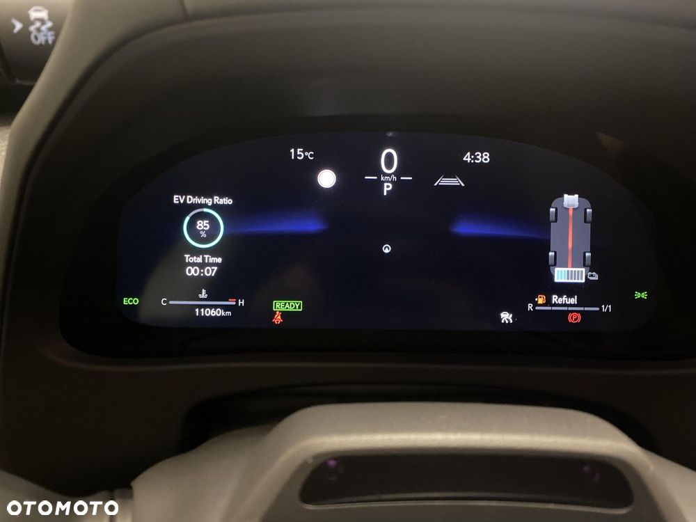 Lexus UX 300h Business - 21