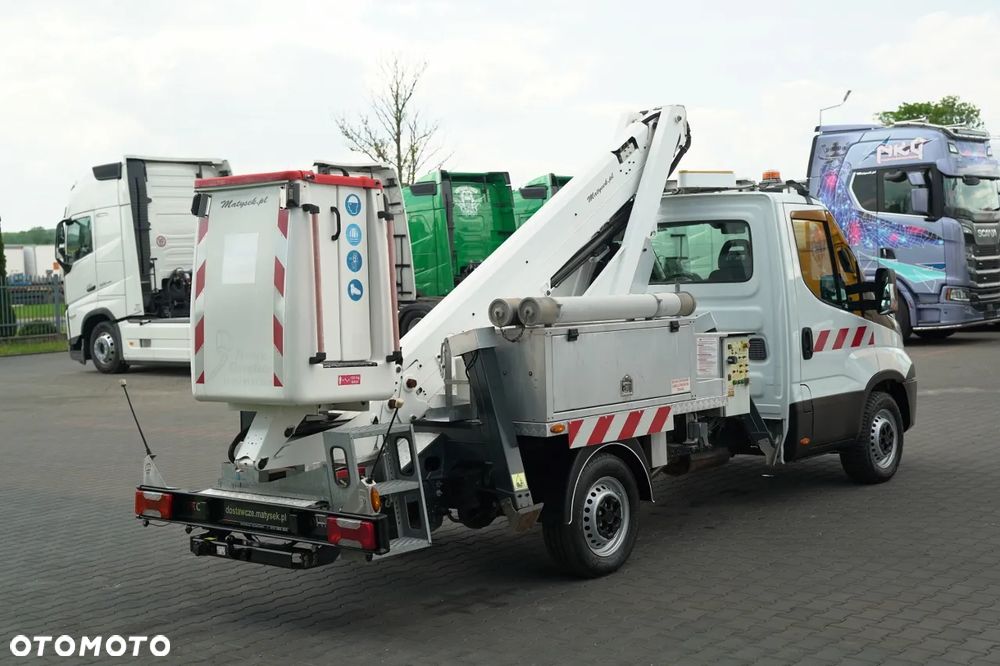 Iveco DAILY 35-140 / ZWYŻKA / PODNOŚNIK KOSZOWY FRANCE ELEVATEUR 141 TLE / 4 PODPORY / MANUAL / 2018 R - 15