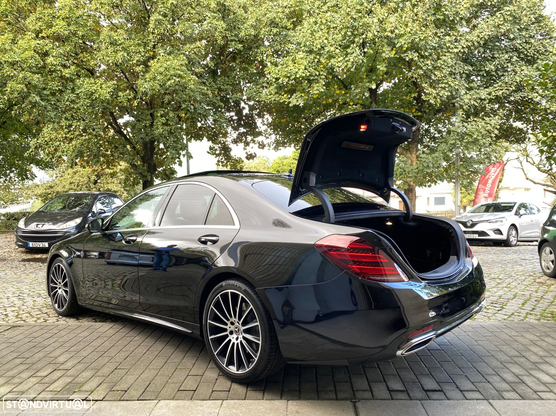 Mercedes-Benz S 400 d - 32