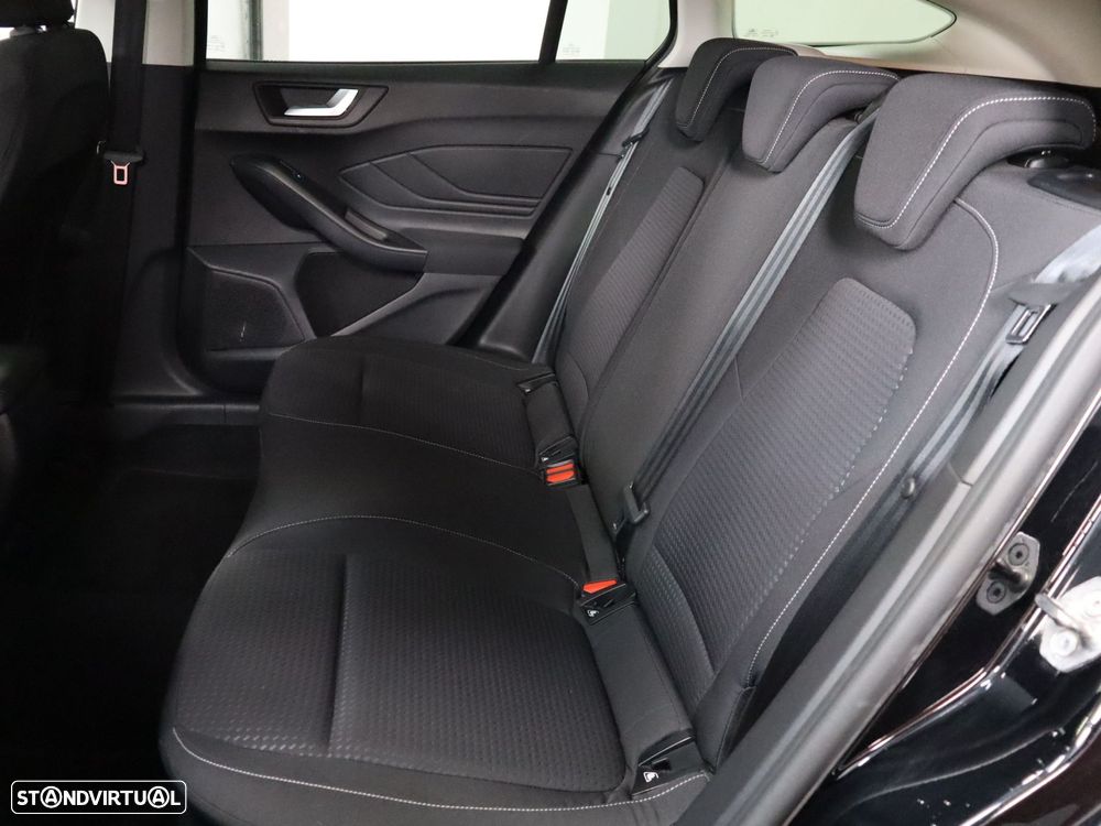 Ford Focus SW 1.5 TDCi EcoBlue Titanium - 9