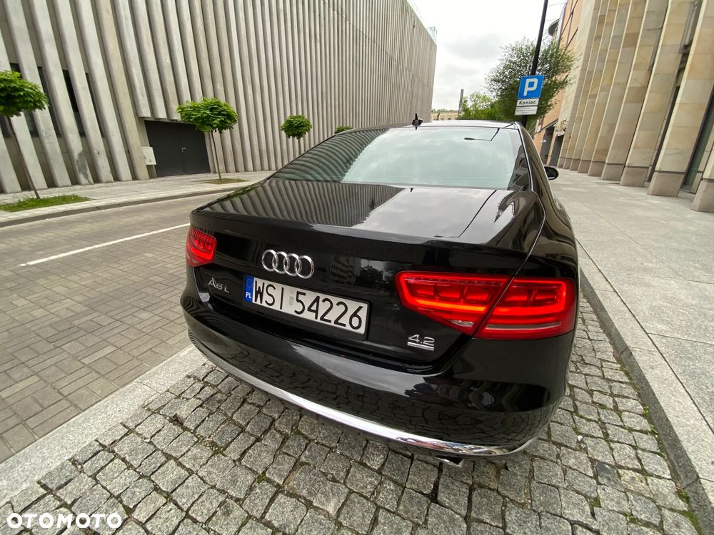 Audi A8 - 7