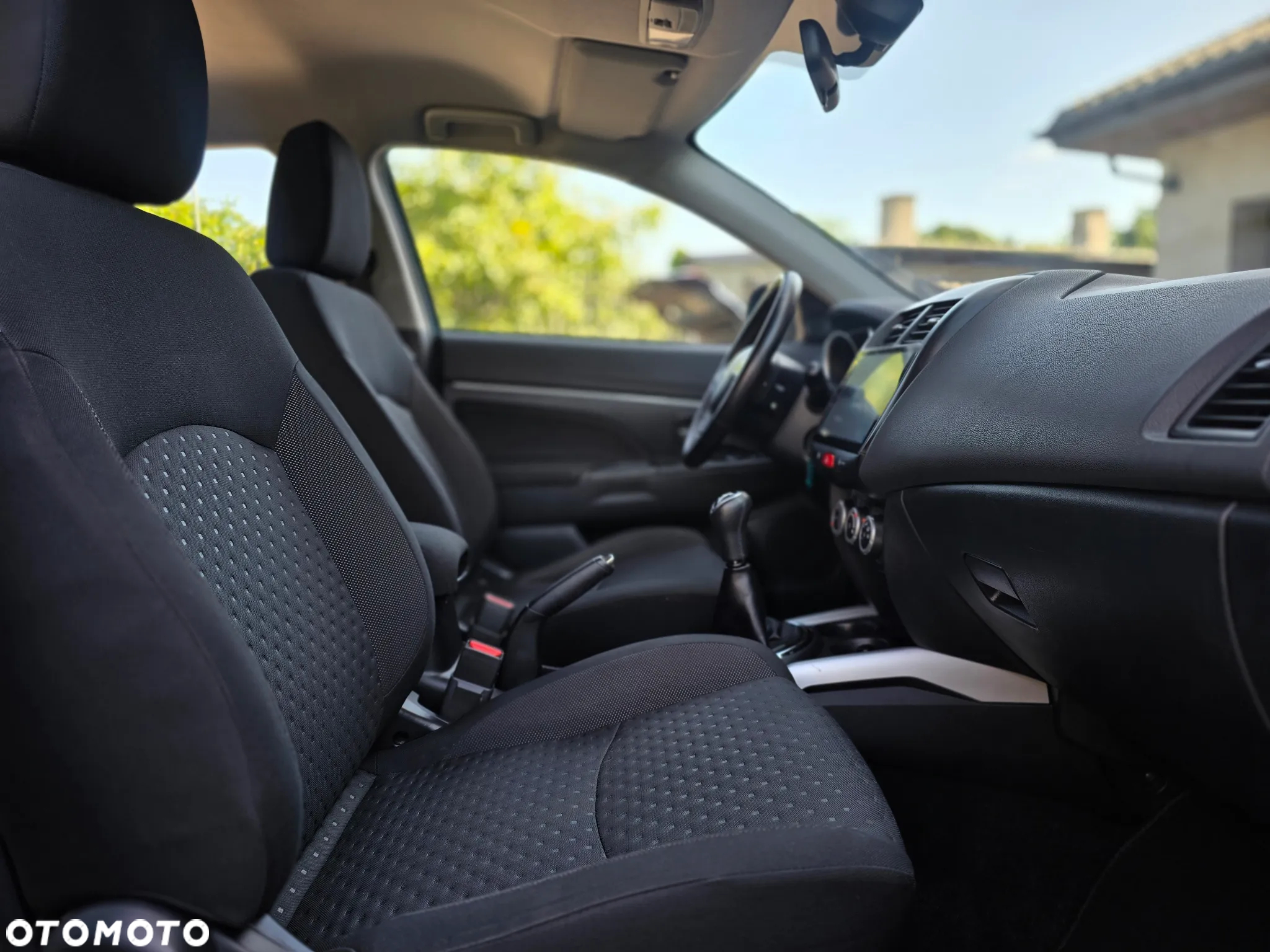 Mitsubishi ASX - 15