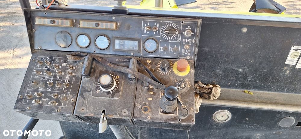 Demag DF135C DYNAPAC - 9