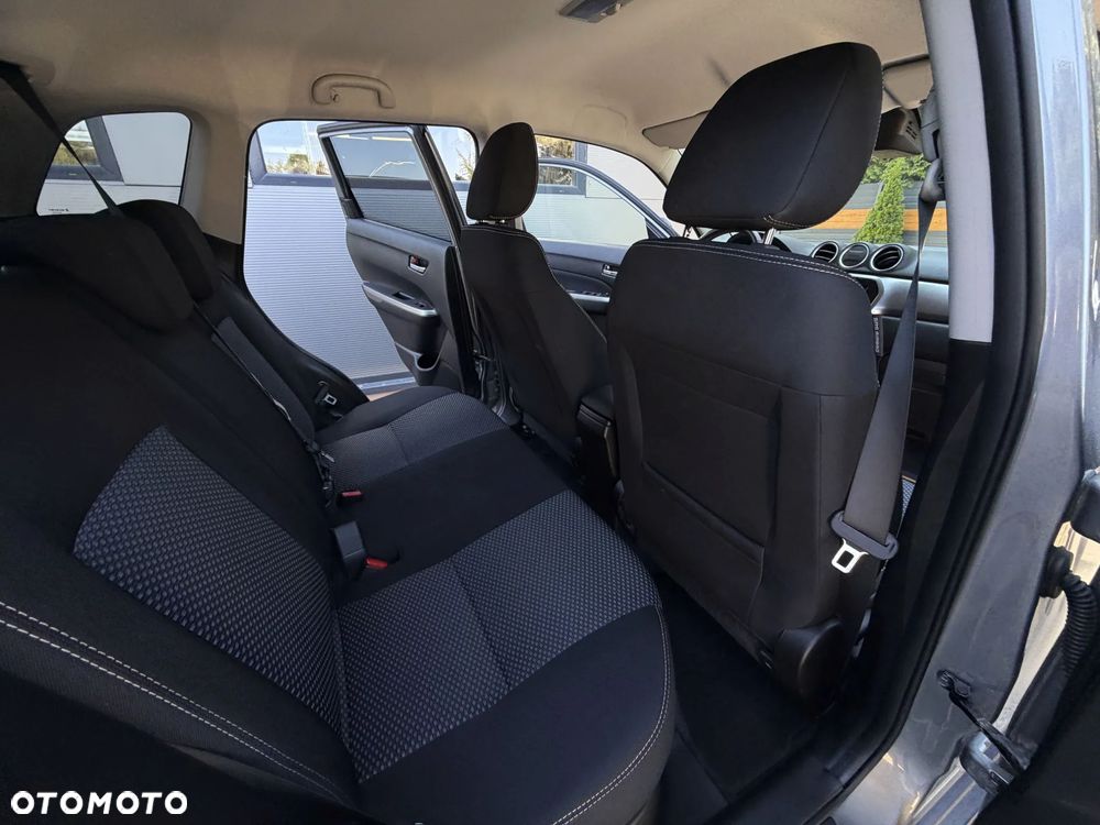Suzuki Vitara 1.4 Boosterjet Hybrid Club - 20