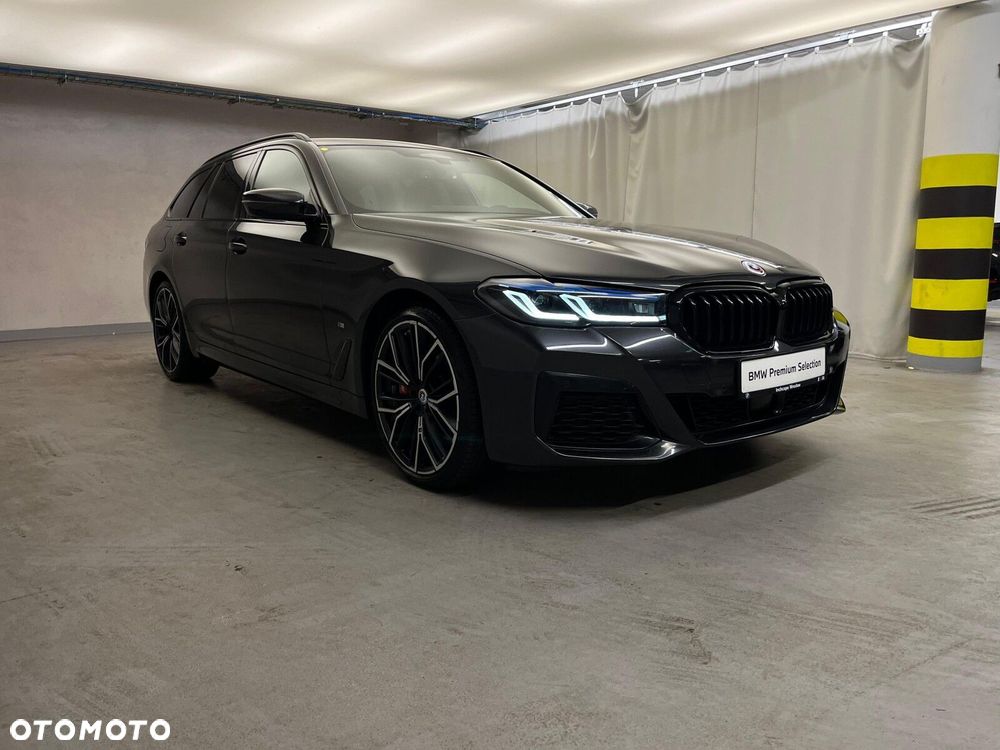 BMW Seria 5 530d xDrive mHEV M Sport sport - 11