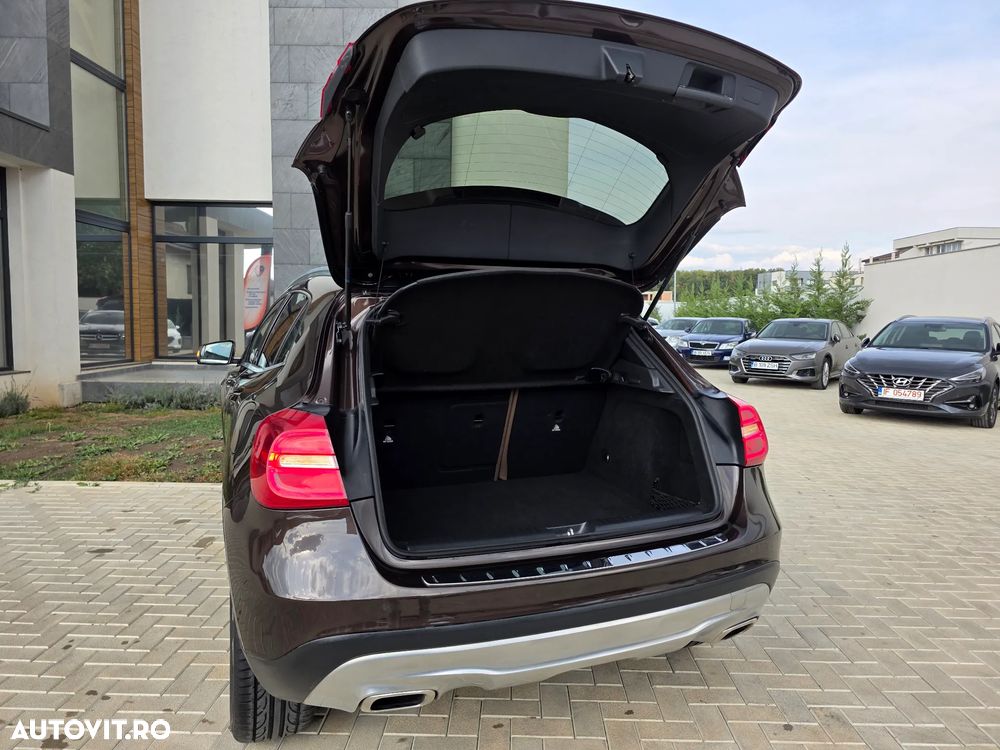 Mercedes-Benz GLA 200 (CDI) d 7G-DCT AMG Line - 29