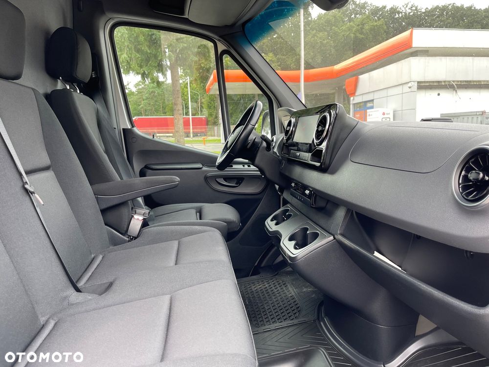 Mercedes-Benz Sprinter Automat 170 KM - 12