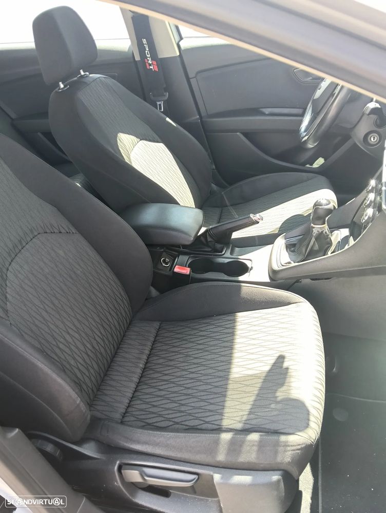 SEAT Leon ST 1.6 TDI Reference Ecomotive - 8