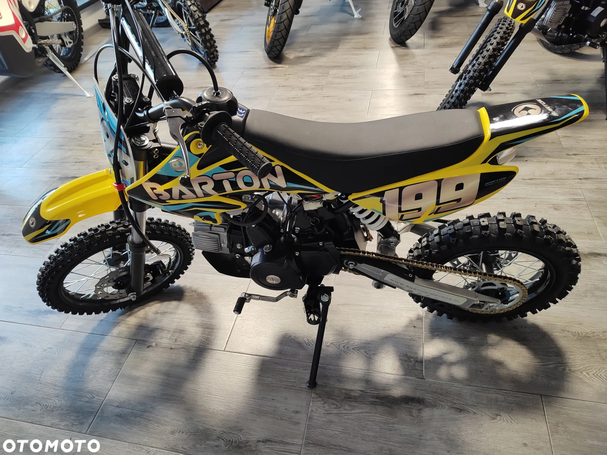 Barton DB125-3L - 23