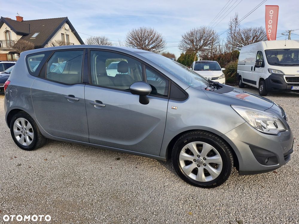 Opel Meriva - 11