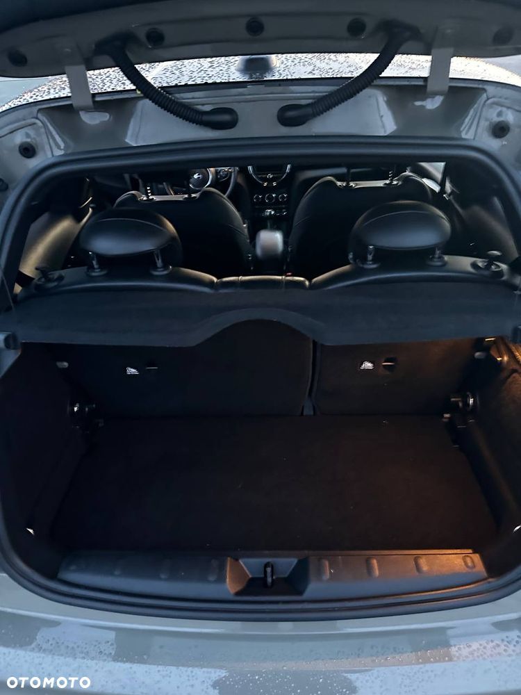 MINI John Cooper Works - 16