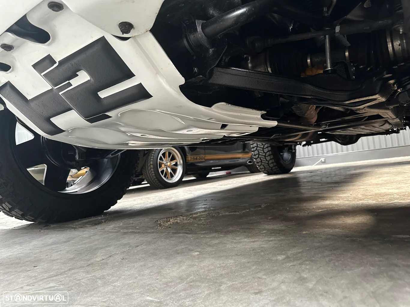Hummer H2 6.2L V8 SUT - 60
