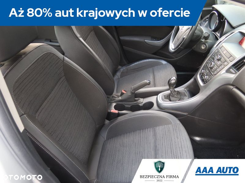 Opel Astra - 10